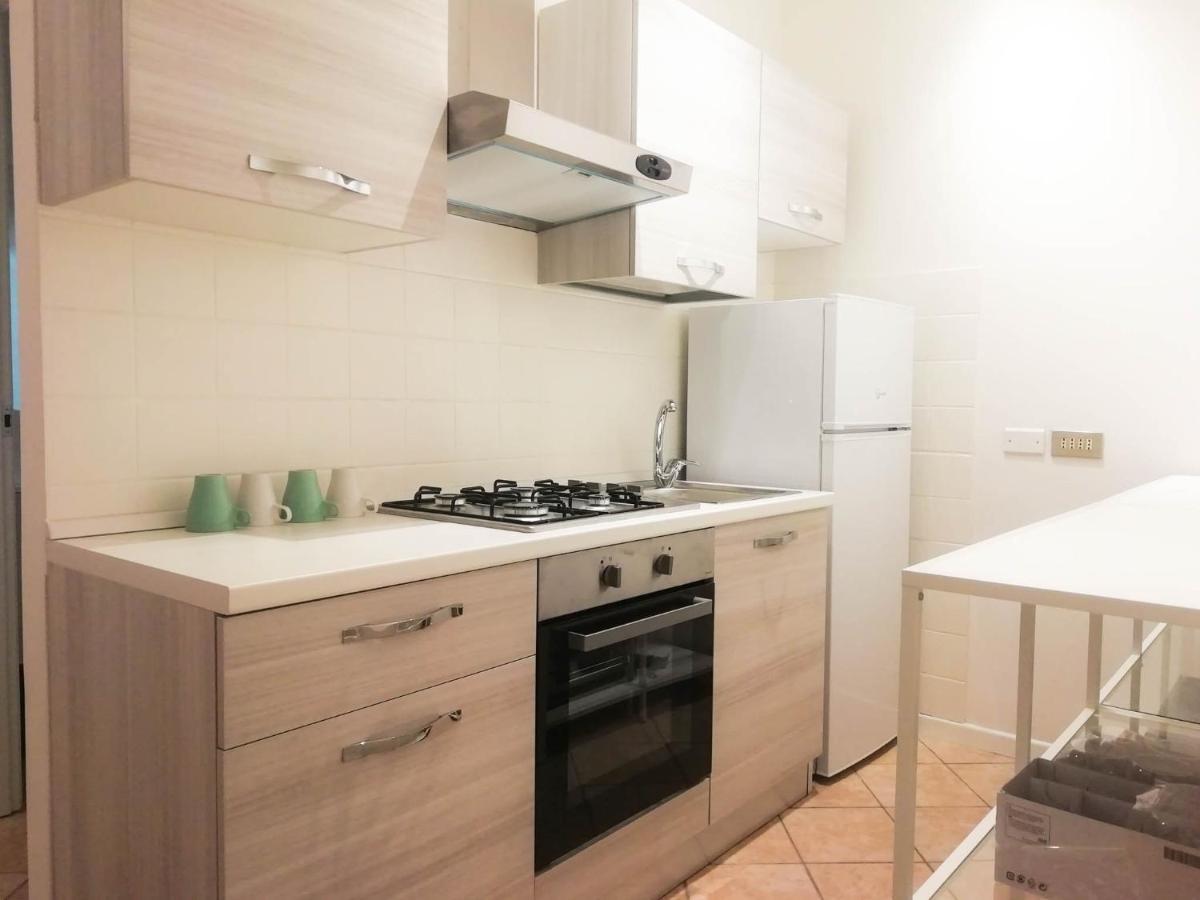 Mistrangelohome 3 - Appartamento In Pieno Centro سافونا المظهر الخارجي الصورة