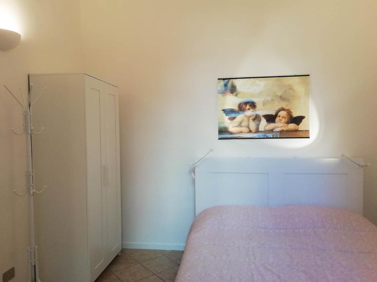 Mistrangelohome 3 - Appartamento In Pieno Centro سافونا المظهر الخارجي الصورة