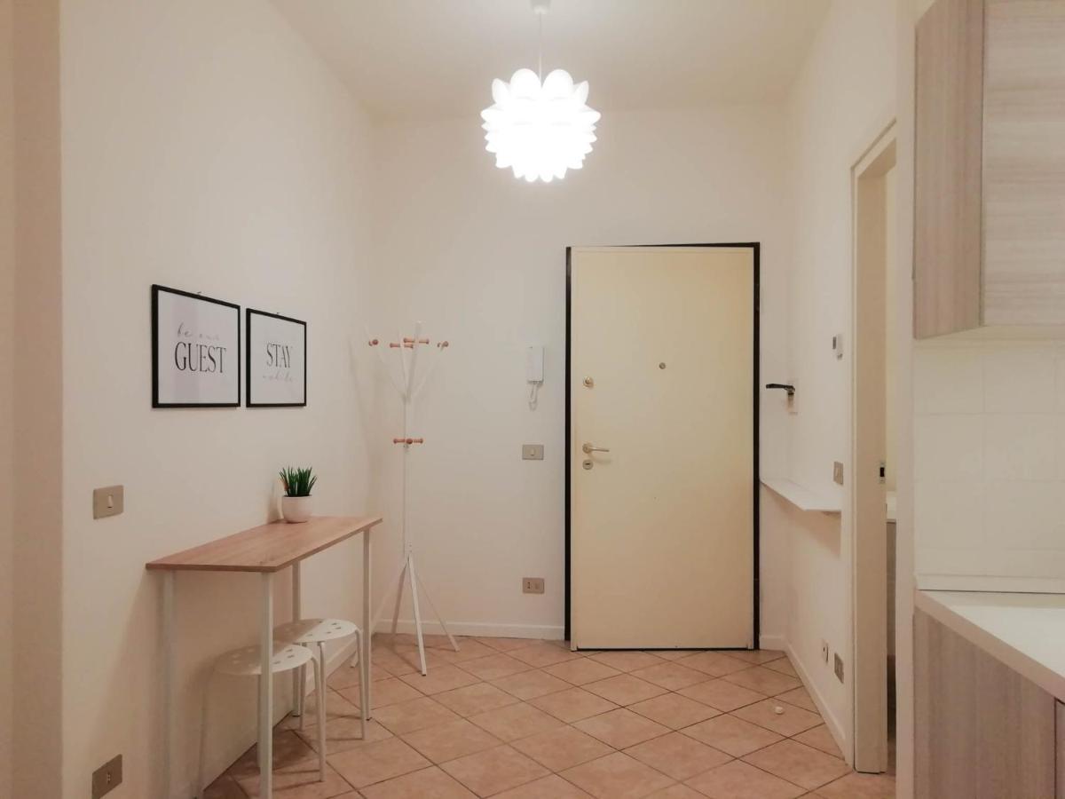 Mistrangelohome 3 - Appartamento In Pieno Centro سافونا المظهر الخارجي الصورة